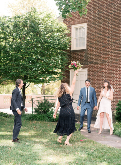 bouquet toss, wedding inspo, summer wedding, DC wedding, DC elopement, DC wedding planner