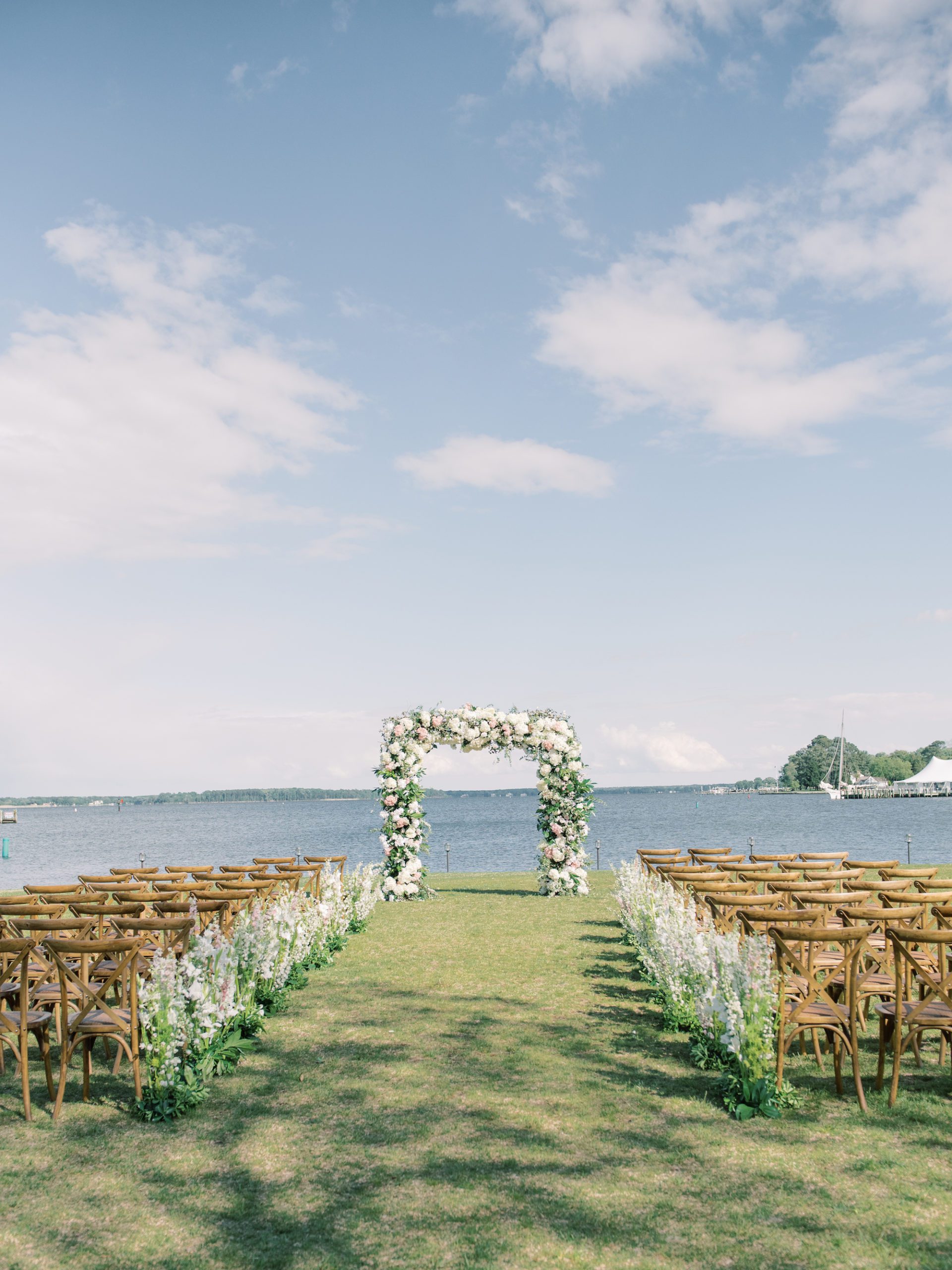 ceremony, wedding aisle, wedding flowers, wedding venue, Maryland wedding, waterfront wedding, wedding venue